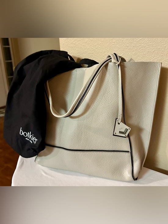 Botkier Handbags - Botkier Pebbled Leather Tote Bag Light Taupe Cream Large Shoulder Bag